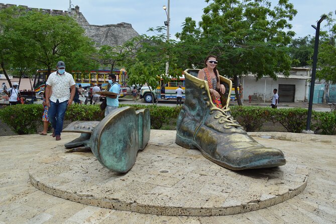 City Tour in Chiva through the City of Cartagena - The Old Shoes monument and Cartagena’s sense of place