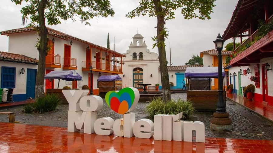 City Tour Medellin with a Chiva or a thematic van - Starting in El Poblado at Punto de Encuentro
