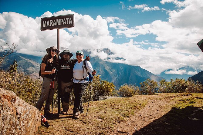 Classic Choquequirao Trek – 5 Days / 4 Nights - Day 2: The hard climb from Playa Rosalinas to Marampata