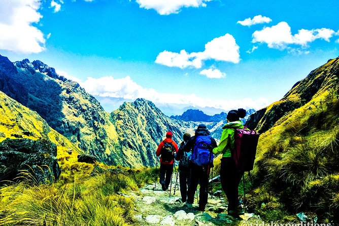 Classic Inca Trail 4 days to Machu Picchu - Day 3: Dense jungle and the final approach