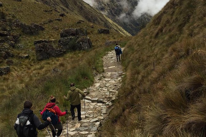 Classic Inca Trail 4 Days to Machu Picchu - Fitness, altitude, and pacing