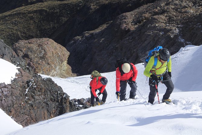 Climbing Mateo - Your first 5 thousand - The 3:00 am departure from Huaraz