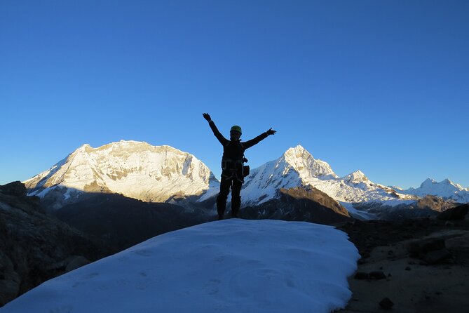 Climbing Mateo - Your first 5 thousand - What to bring for a cold, early mountain day