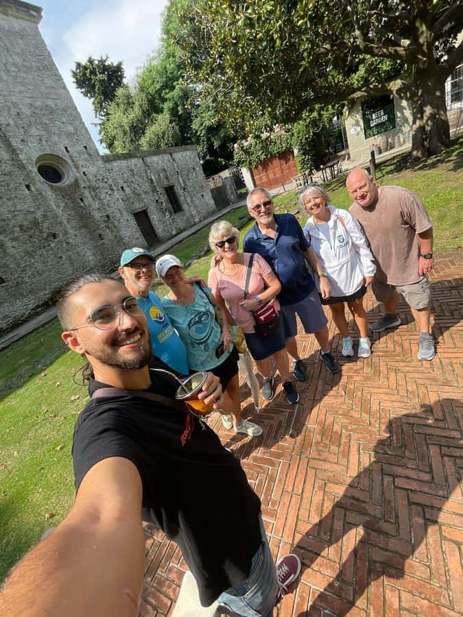 Colonia del Sacramento:Best Walking Tour (Historic Old Town) - Guide style, languages, and group size