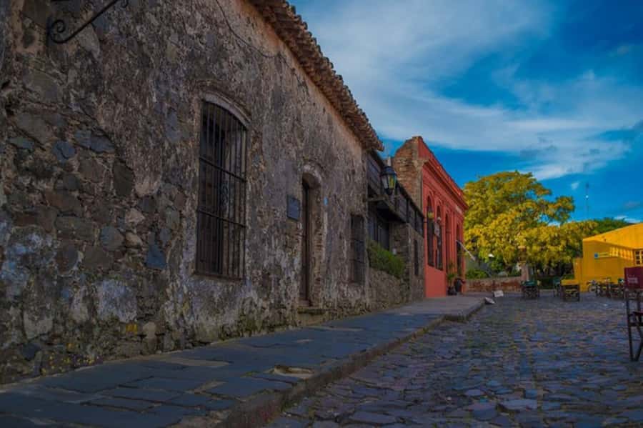 Colonia del Sacramento: Small-Group Day Trip - Key points before you book