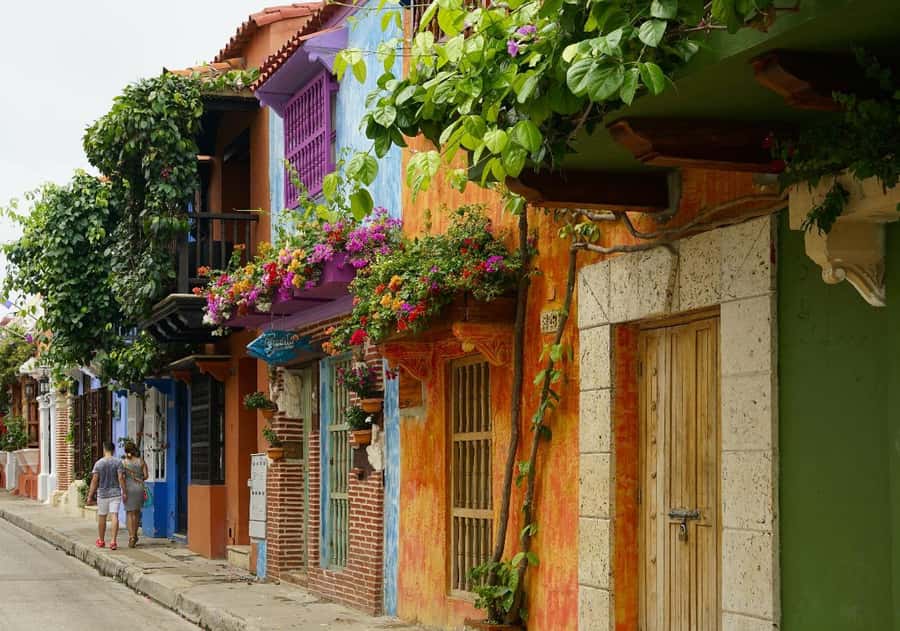 Colonia del Sacramento: Small-Group Day Trip - The return ferry and the twelve-hour commitment