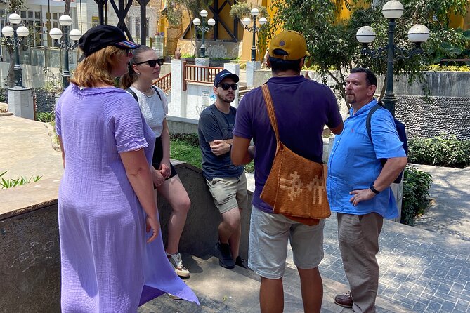 Colorful Barranco Tour and Street Art - Reading the murals on 28 de Julio
