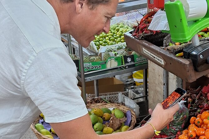 Cooking class in Salvador, an authentic dinning experience - Making moqueca, Bahia’s signature main course