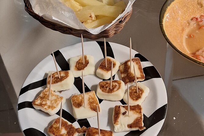 Cooking class in Salvador, an authentic dinning experience - Conversation, Salvador tips, and the feel of a home kitchen