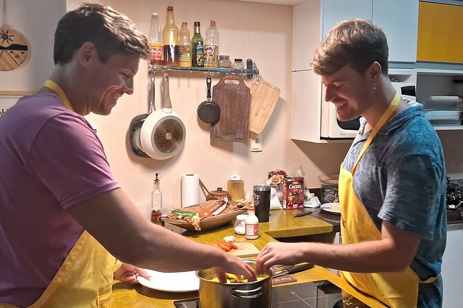 Cooking class in Salvador, an authentic dinning experience - Starting with caipirinha and pão de queijo