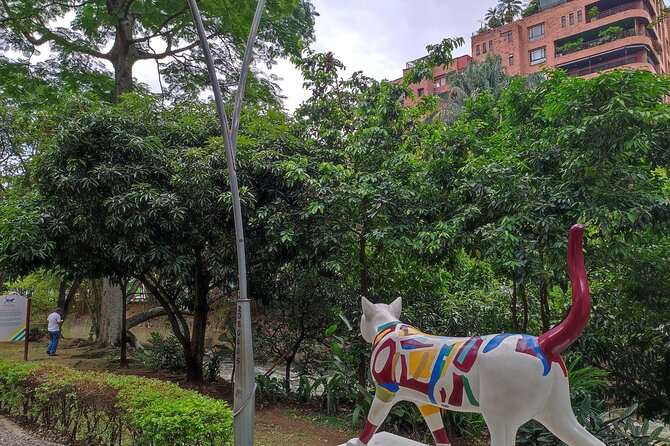 Cristo Rey, Tertulia Museum and Downtown Cali City Tour - Plaza de Caicedo and Cali’s colonial center