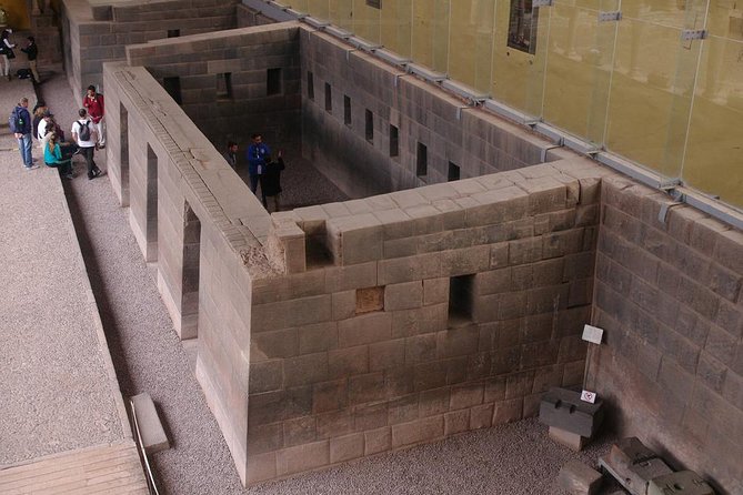 Cusco 4-Hour Private Tour Including Sacsayhuaman and Qenqo - The Plaza de Armas and Cusco Cathedral