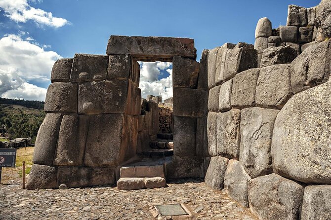 Cusco 7 days Tour in Machu Picchu, Humantay Lake and Vinicunca - What $945 buys you in seven days