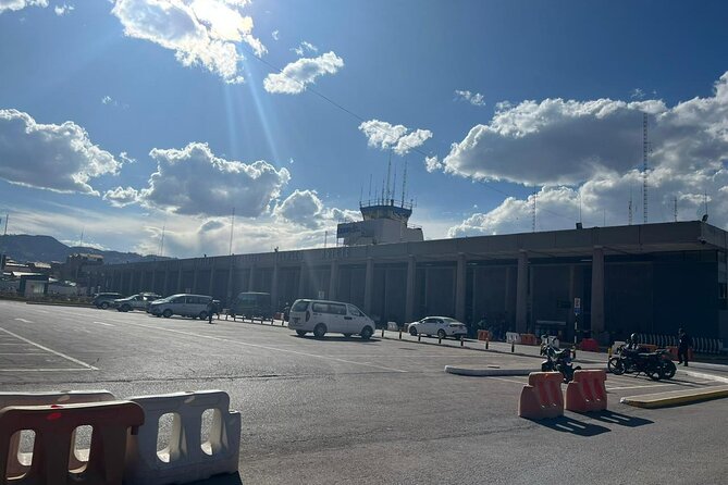 Cusco Airport Pickup and Private Transfer - What private transport means here