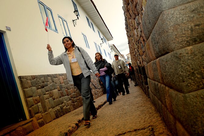 Cusco City Sightseeing and Sacsayhuaman Archeological Park Tour - The guide can make or break the experience