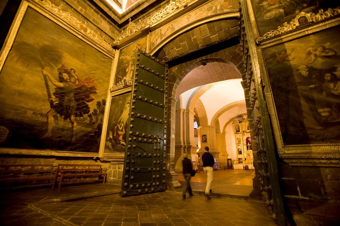 Cusco City Sightseeing, San Pedro Market, Cathedral and Qorikancha Temple - San Cristóbal Plaza and the first look at Cusco
