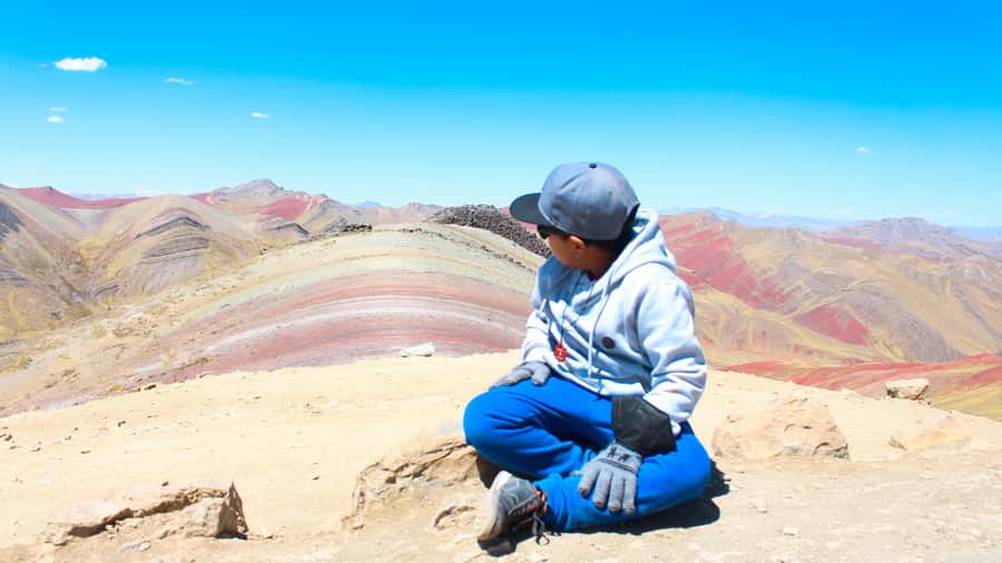 Cusco: Full-Day Palcoyo Rainbow Mountain All-Inclusive Tour - Lunch in the nearest town