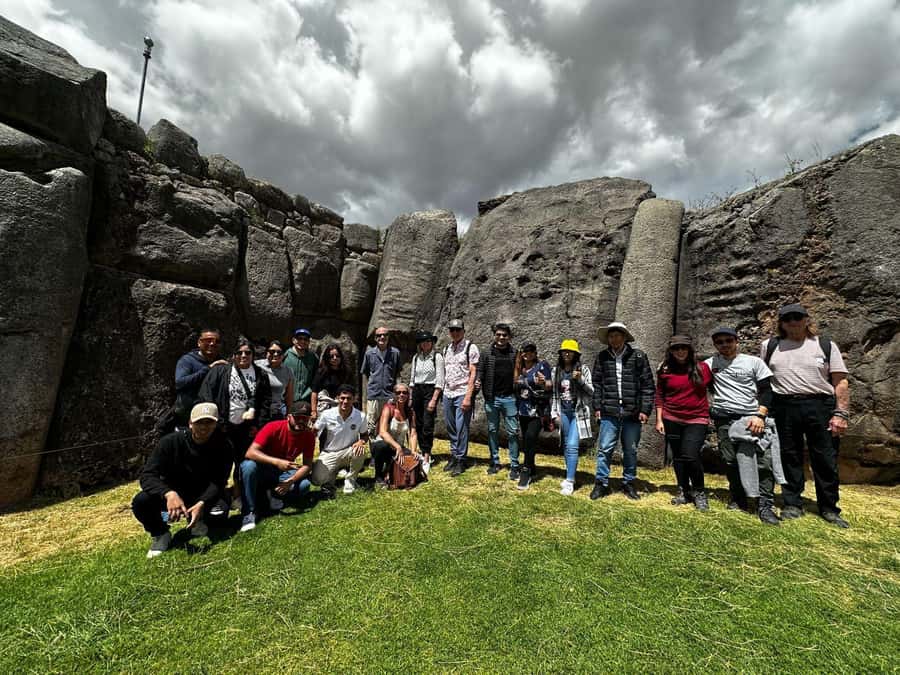 Cusco: Half-Day City Tour with Sacsayhuaman and Q'enco - Sacsayhuamán: the grand view and the biggest stones