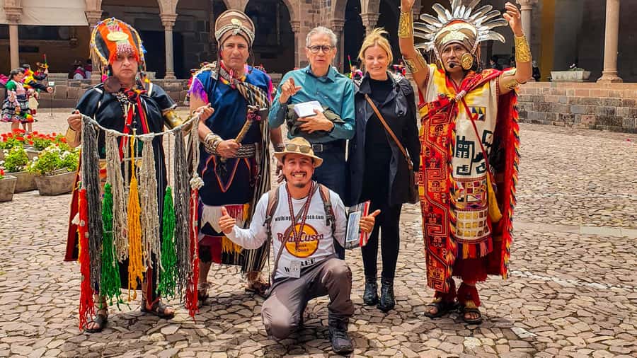 Cusco: Historic Walking Tour with Pisco Sour and Music Show - Climbing into San Blas