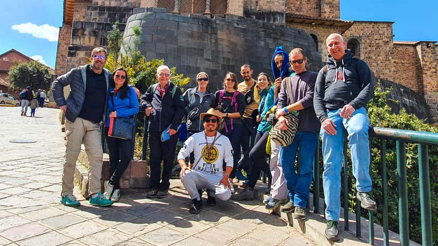 Cusco: Historic Walking Tour with Pisco Sour and Music Show - The luthier, Andean music, and 7 Borreguitos Street