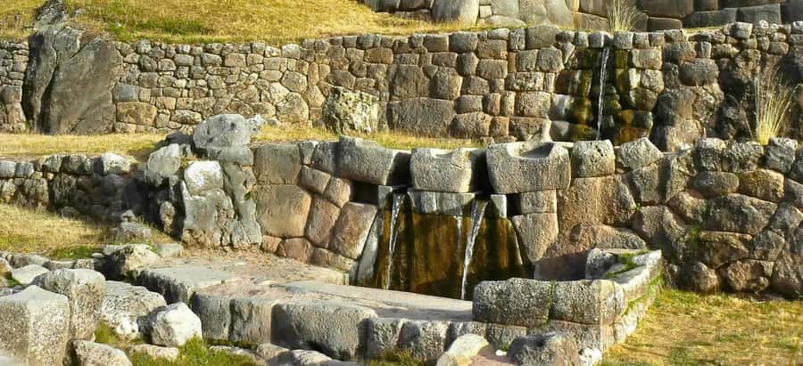 Cusco: Historical Guided City Tour with 4 Inca Ruins - Guide quality and language