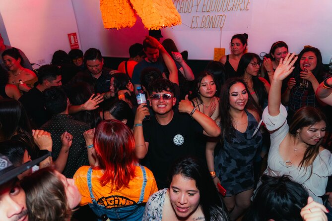 Cusco Pub Crawl: Bar Tour, Drinks And Club with no waiting lines - Limbus Restobar: begin with Cusco below you