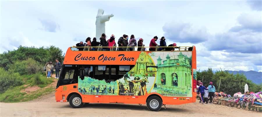 Cusco: Sightseeing Tour of the City on an Open-Top Bus - The Andean ceremony and the alpaca stop