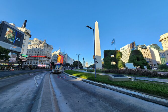 Discover Buenos Aires: Private Tour with Your Expert Local Guide - La Boca and Caminito in 40 minutes