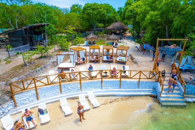 Discover Isla del Rosario Live The Enchanted Beach Experience - Who should book this Isla Grande day?