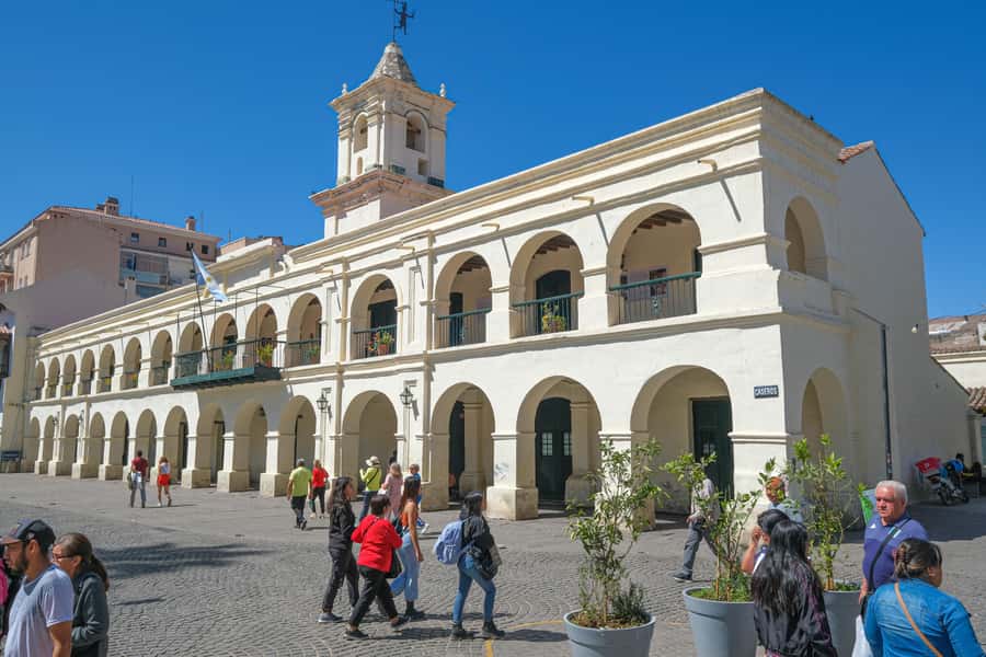 Discover Salta and enjoy the city with a photojournalist - 9 de Julio Square and Salta’s central landmarks