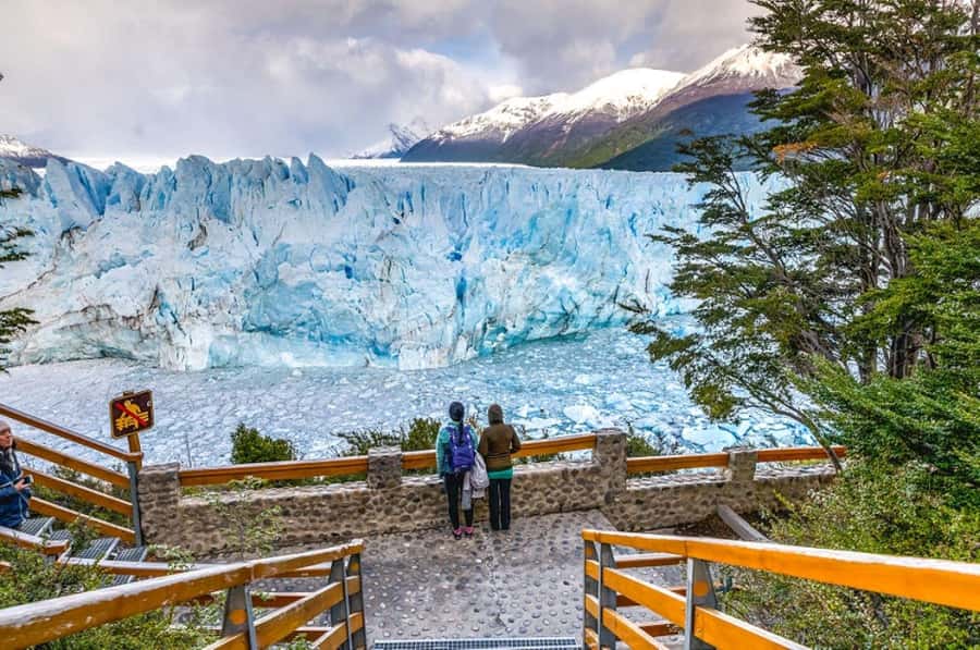El Calafate: Trip to the Famous Perito Moreno Glacier - Five kilometers of walkways and many views