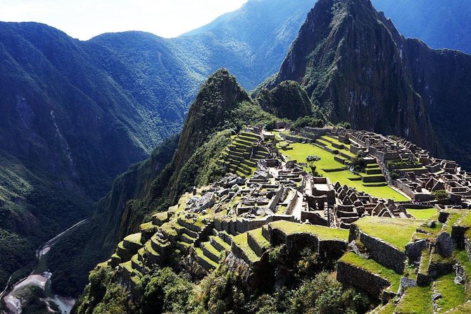 Epic Machu Picchu 2-Day Adventure by Car with Overnight Stay - The 4:30 a.m. climb to Machu Picchu