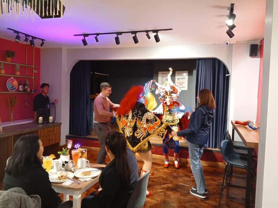 Evening Foodie Tour of La Paz - The first stops: markets, vendors, and food you might miss