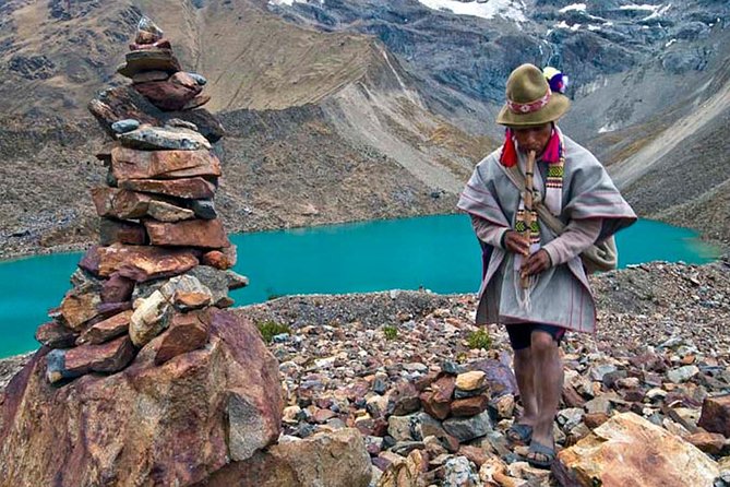 Excursion to Humantay Lake from Cusco - Reaching Humantay Lake from Cusco before the clouds