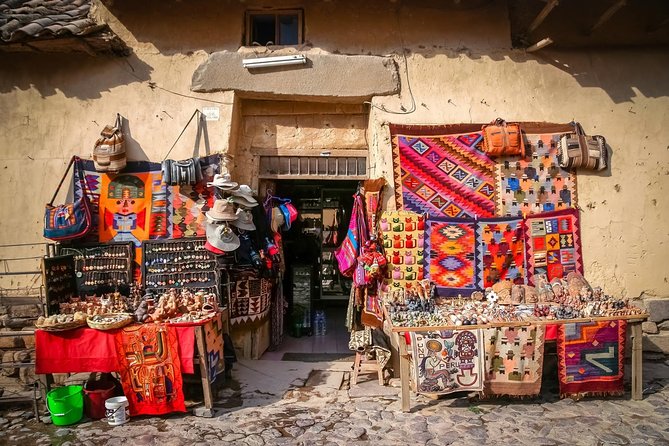 Excursion to Sacred Valley Full Day & Buffet Lunch |Group Tour| - The guides can make or break the fast schedule
