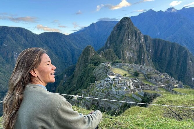 Excursion to the Sacred Valley and Machu Picchu by Panoramic Train - Guides, group size, and the feel of the tour