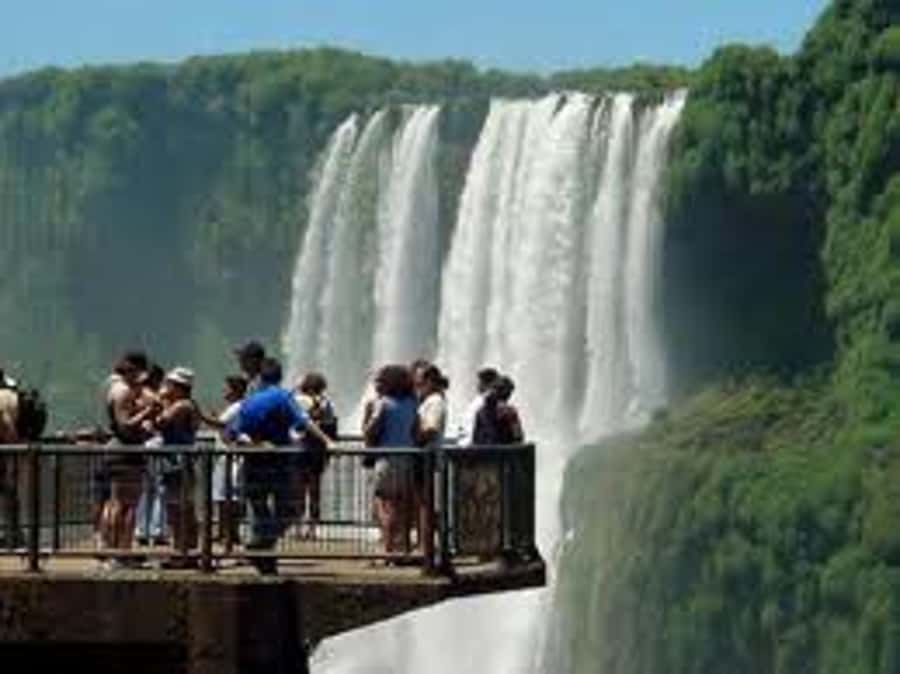 Explore Iguazu Falls in Brazil: An Unforgettable Experience - The 1,200-meter walkway and the first views