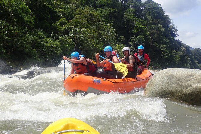 Extreme Rafting in Baños de Agua Santa Level III and IV+ - What Level III and IV+ rafting feels like