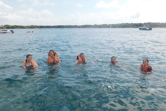 Family Day Trip - Private Boat Charter To The Rosario Islands - Leaving Cartagena for the Rosario Islands