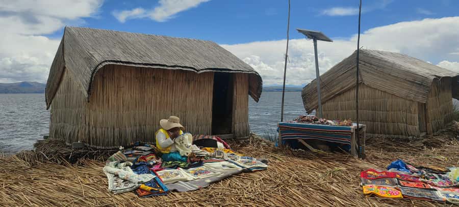 Floating Islands of the Uros - Key points about the Uros Islands visit