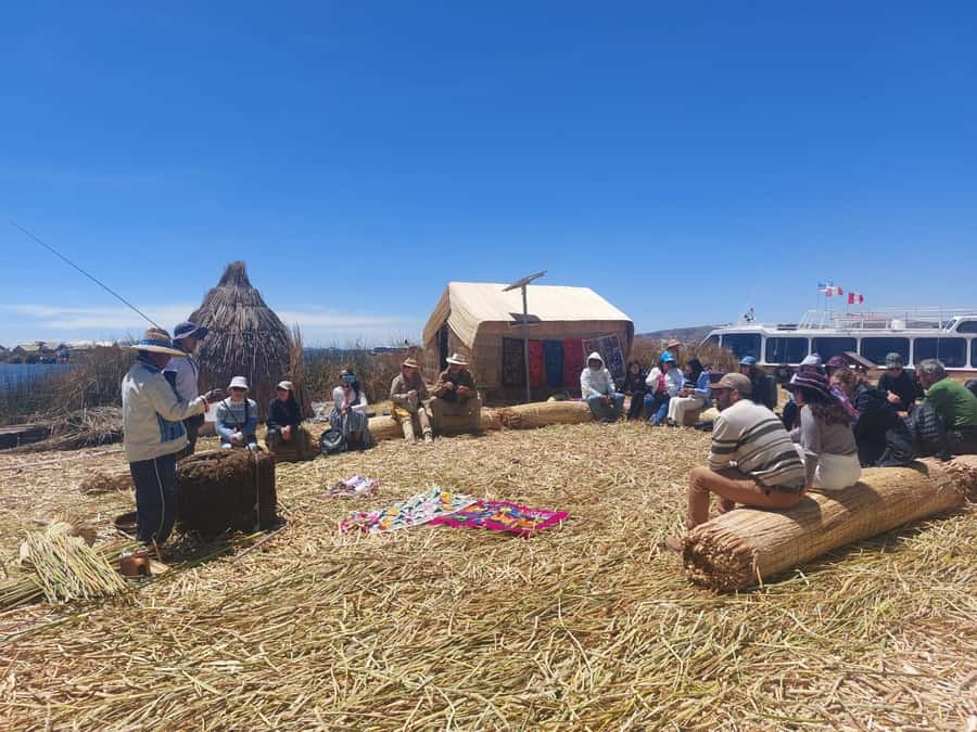 Floating Islands of the Uros - Guide quality can shape the whole visit