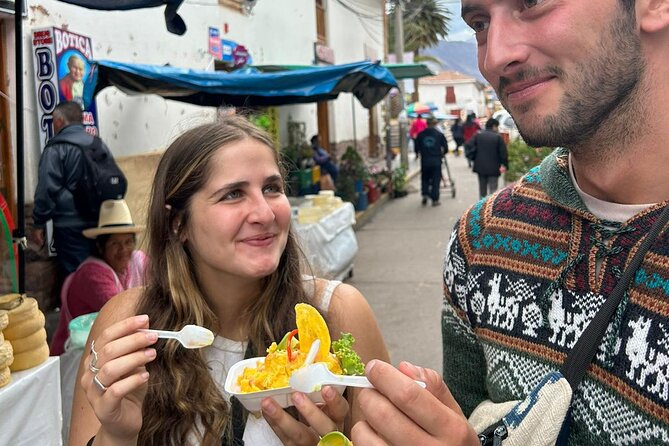 Food and Culture Full day Tour in the Sacred Valley - A festive lunch with a local family