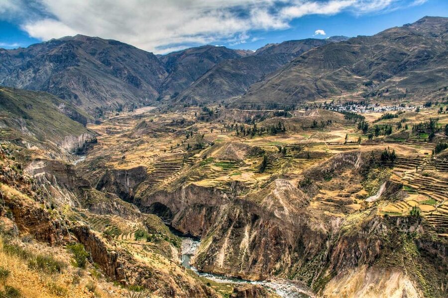 From Arequipa: Colca Valley & Thermal Baths Small-Group Trip - Antahuilque and Wayrapunku viewpoints