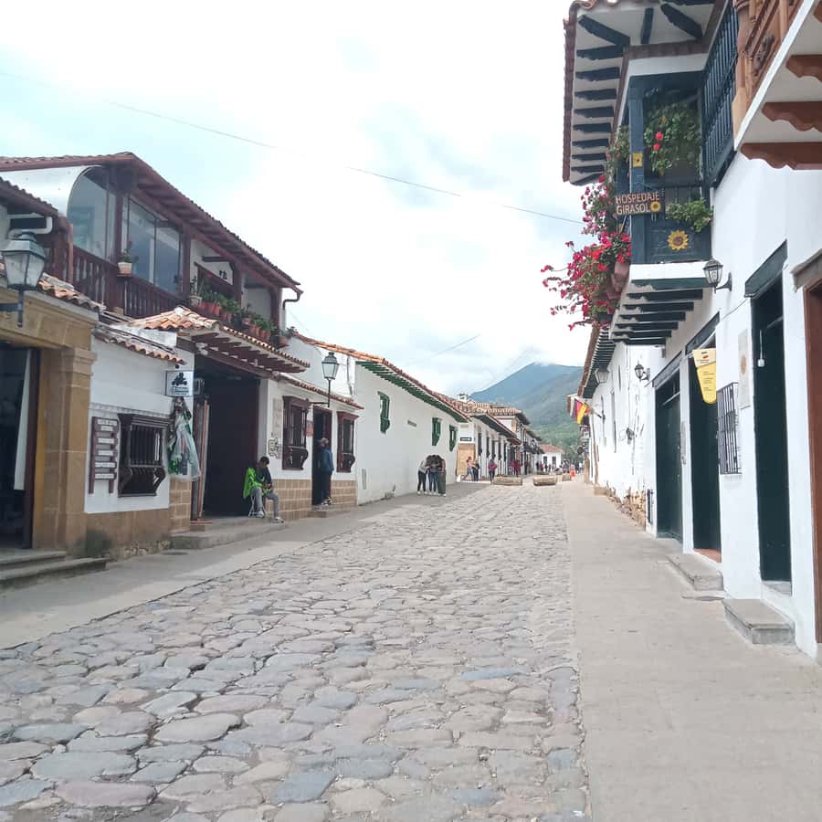 From Bogota: Villa de Leyva Day Magic Town Tour - Pozos Azules and the limits of the final stop