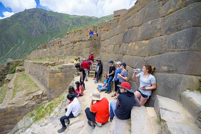 From Cusco - 2-Day Tour to the Sacred Valley and Machu Picchu with Lunch - Ollantaytambo and the Incas’ giant stonework