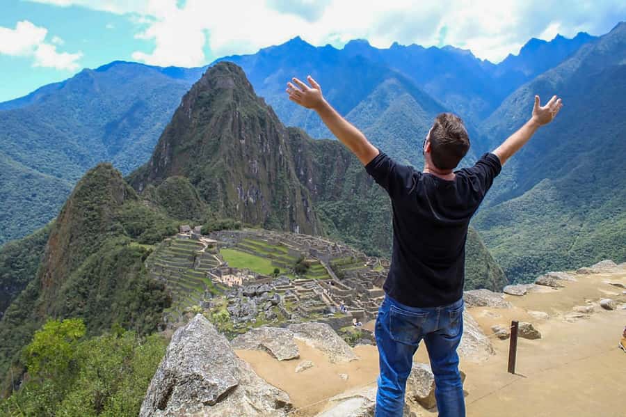 From Cusco: Full-Day Group Tour of Machu Picchu - Who should book this tour