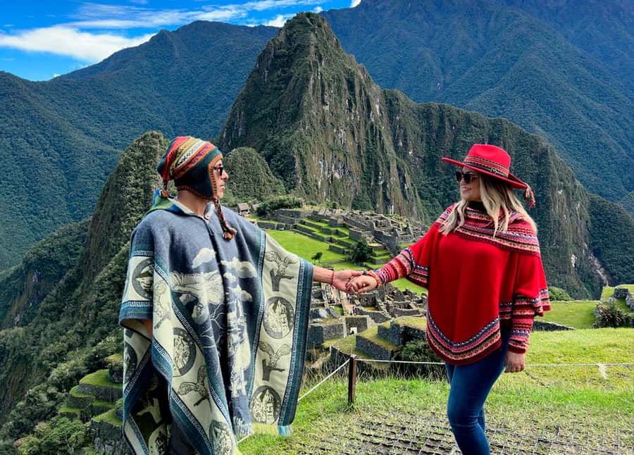 From Cusco: Full-Day Group Tour of Machu Picchu - Aguas Calientes: a short stop with practical uses