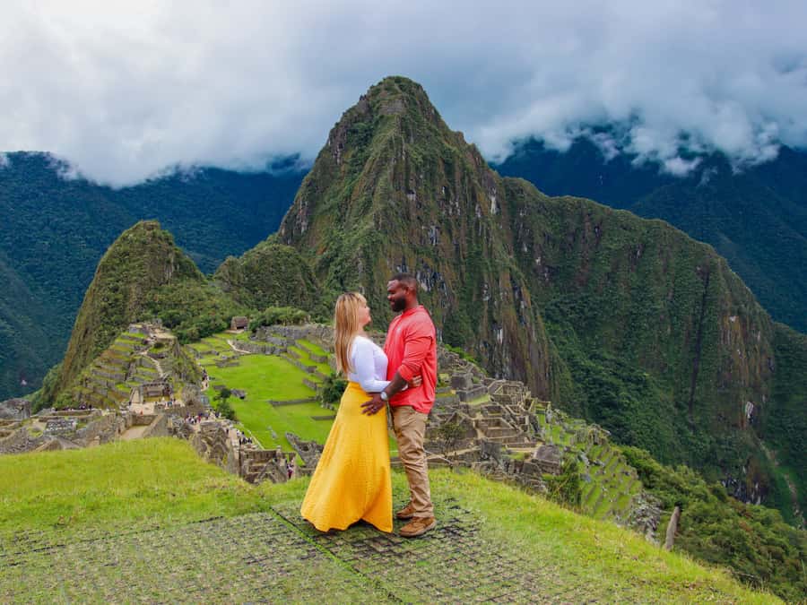 From Cusco: Sacred Valley & Machu Picchu 2-Day Tour by Train - Key points at a glance