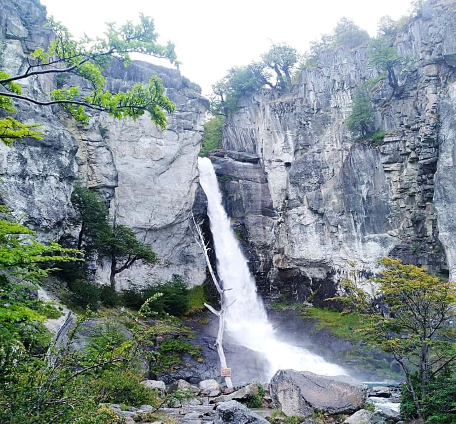 From El Calafate: El Chalten Full-Day Tour and Short Hike - Chorrillo del Salto and the waterfall walk