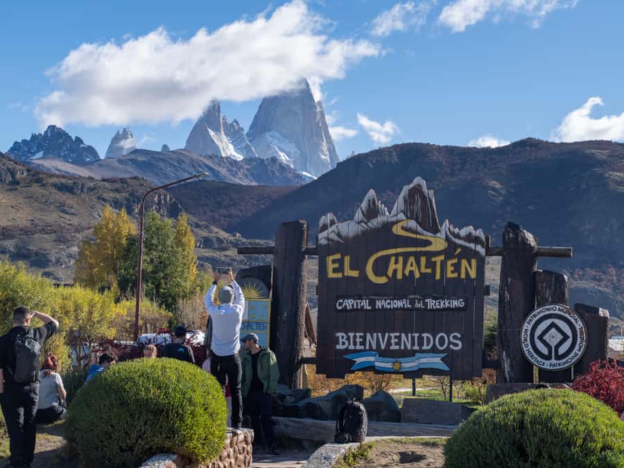 From El Calafate: Full-Day Tour to El Chaltén - La Leona adds a welcome break